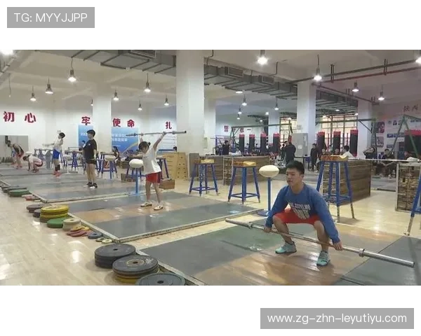 举重学院推动青少年营养教育进课堂行动，2021青少年举重锦标赛
