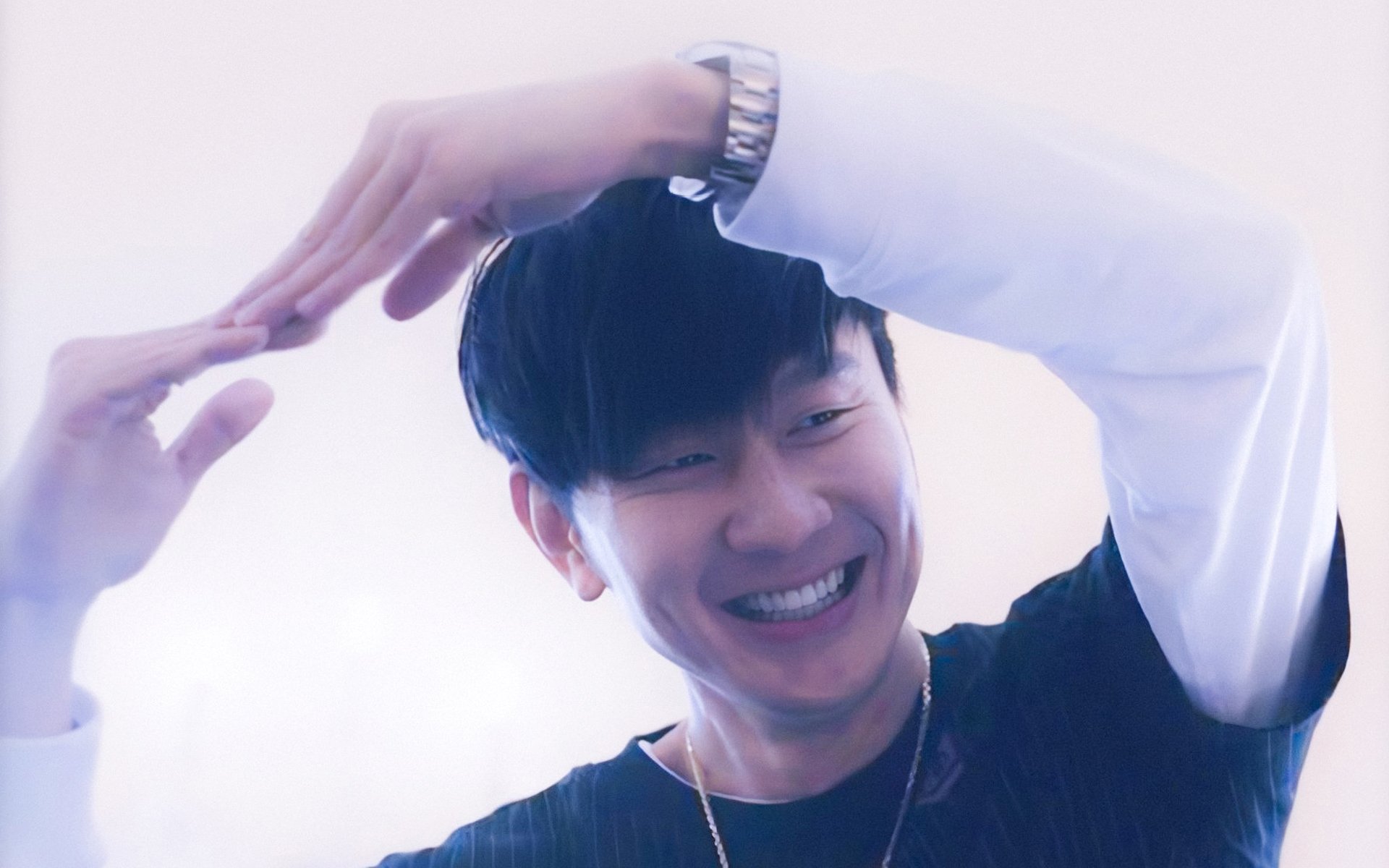 大学生排球赛火热进行晋级形势复杂，大学生排球赛策划方案