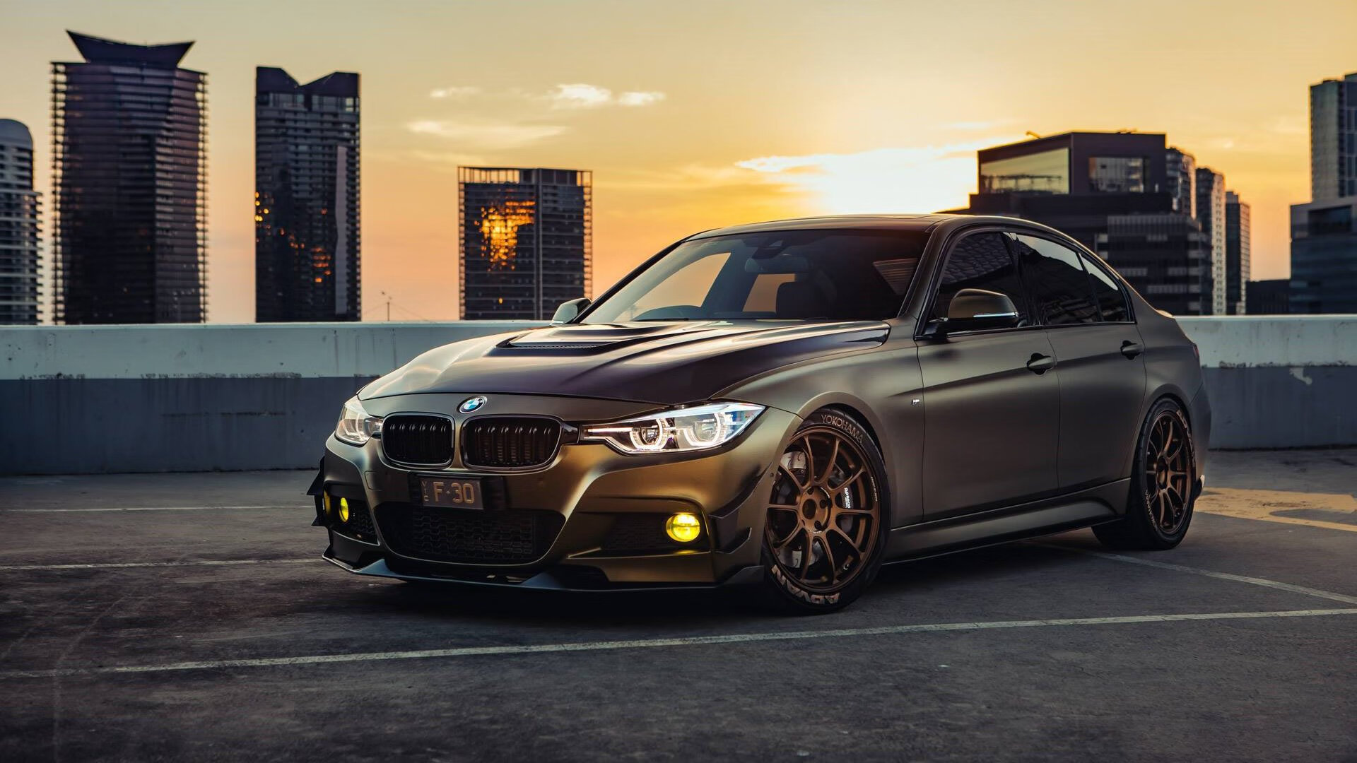 奥运资格赛举重项目中国女将稳居榜首，奥运会女子举重中国选手