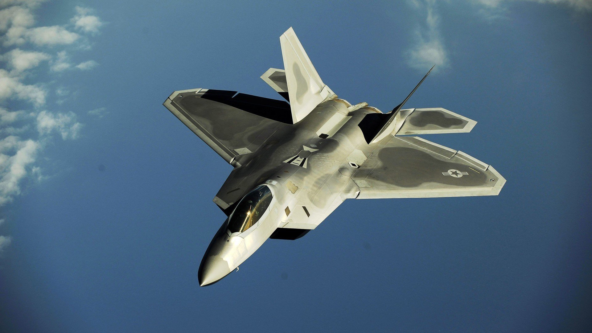 林丹为羽球电影担任顾问兼客串，林丹的羽毛球赛